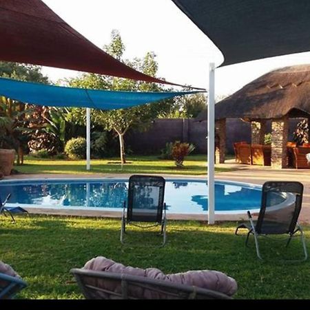 Room In Villa - Zambezi Family Lodge - Elephant Room Καταρράκτες Βικτωρίας Εξωτερικό φωτογραφία